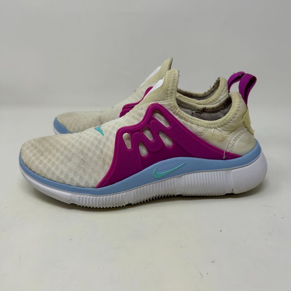 Nike Womens Acalme 'White Violet' Size 7.5 Running Shoes AQ7459-101